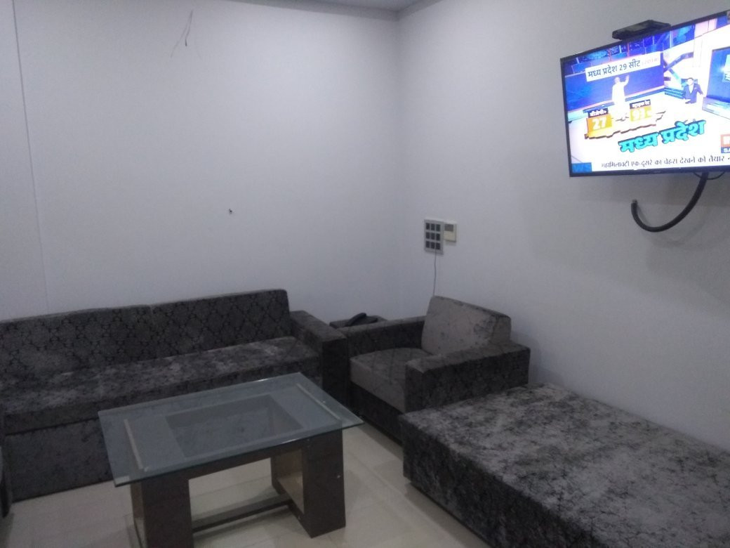 Hotel Aishwarya主图