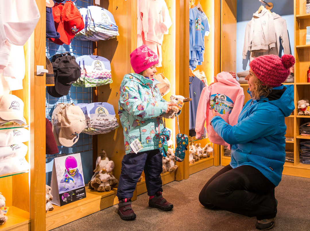 Port Aine 2000主图