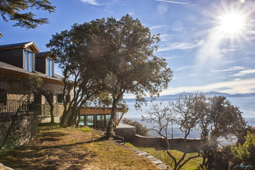 The Rock Suites & Spa主图