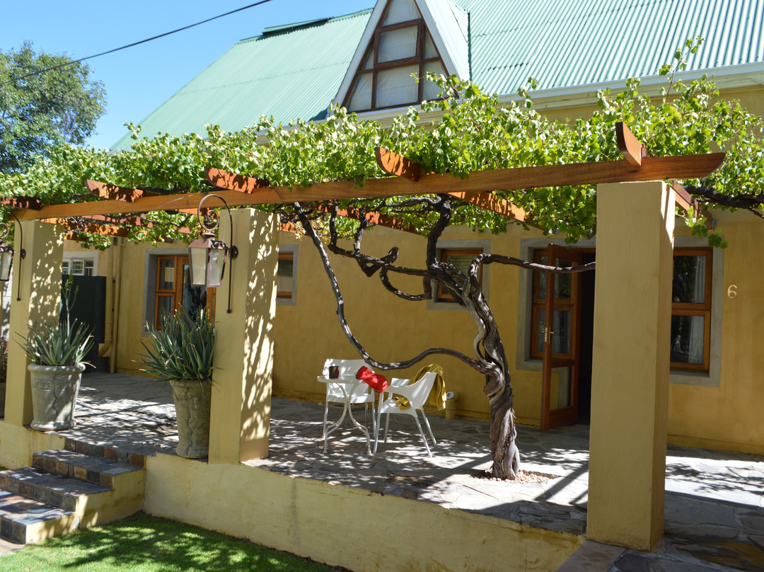 17 on Bird Guest House主图