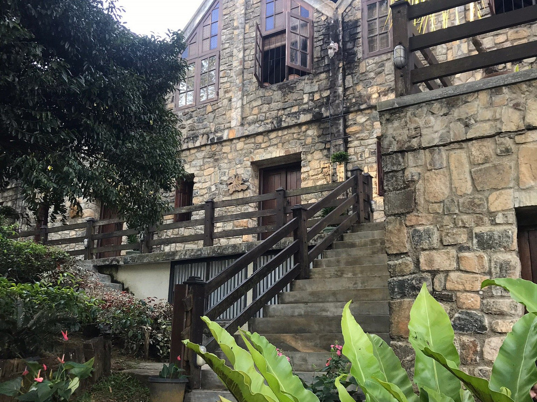 皇家山脉酒店主图