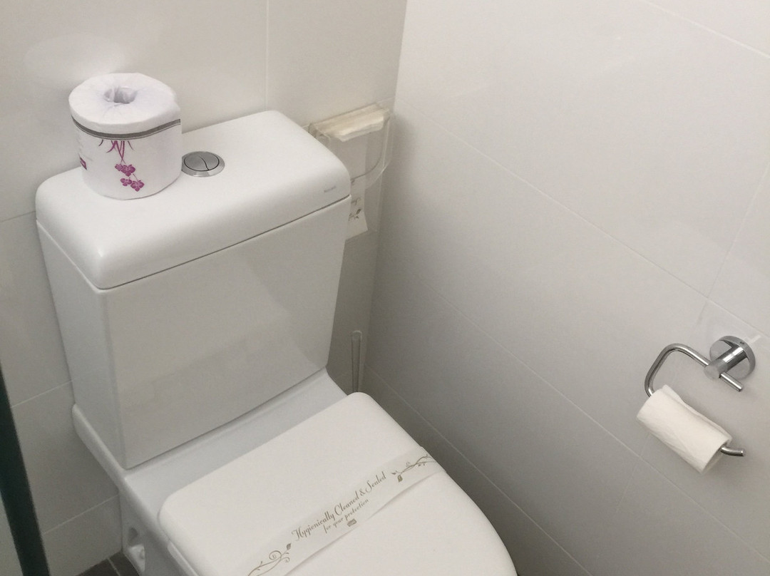 金达拜恩湖大酒店主图