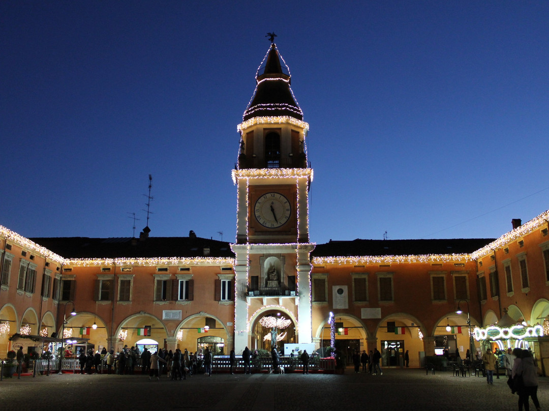 Piazza Giuseppe Garibaldi景点图片