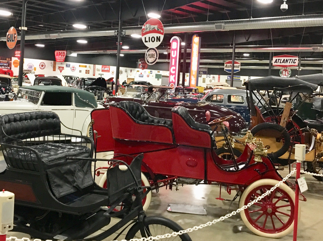 Tupelo Automobile Museum景点图片