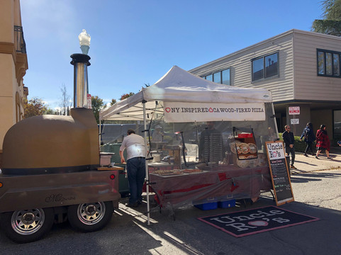 Downtown Campbell Farmers' Market-坎贝尔必去景点