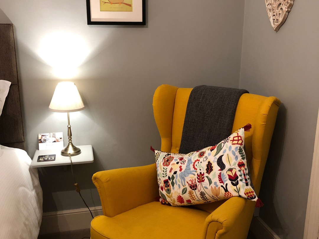 April House Weybridge主图