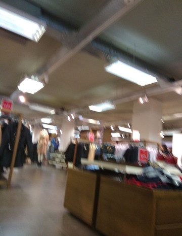 巴宝莉工厂店-伦敦必去景点