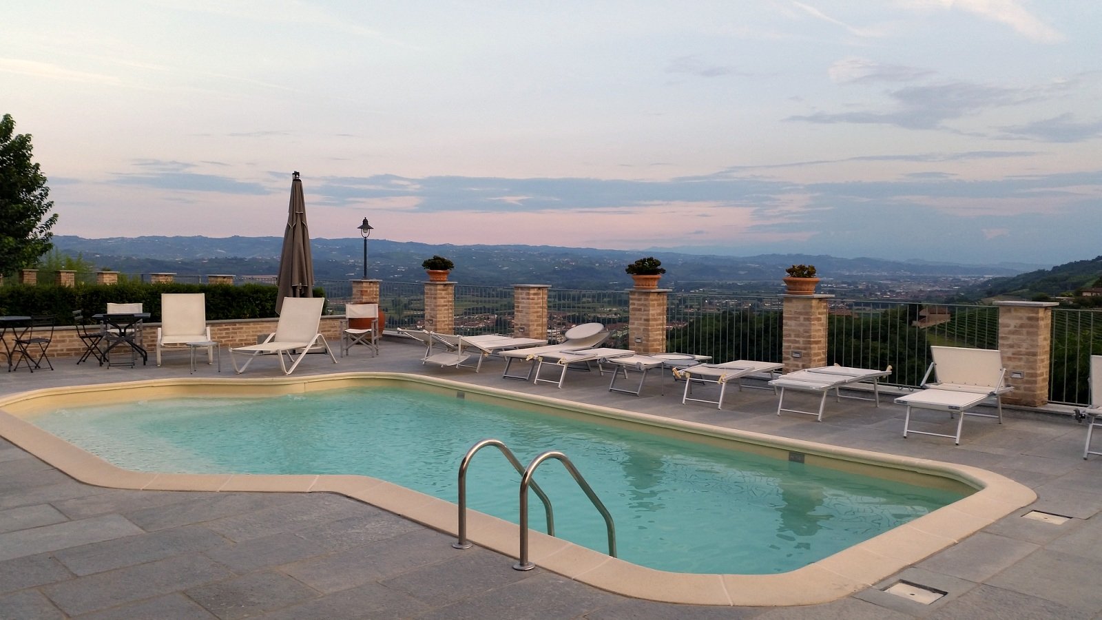 Antica Locanda San Pietro-泳池
