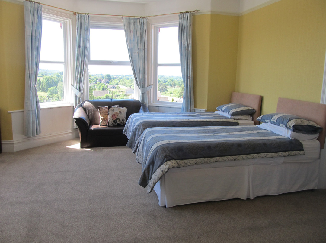 Highland Moors Guest House主图