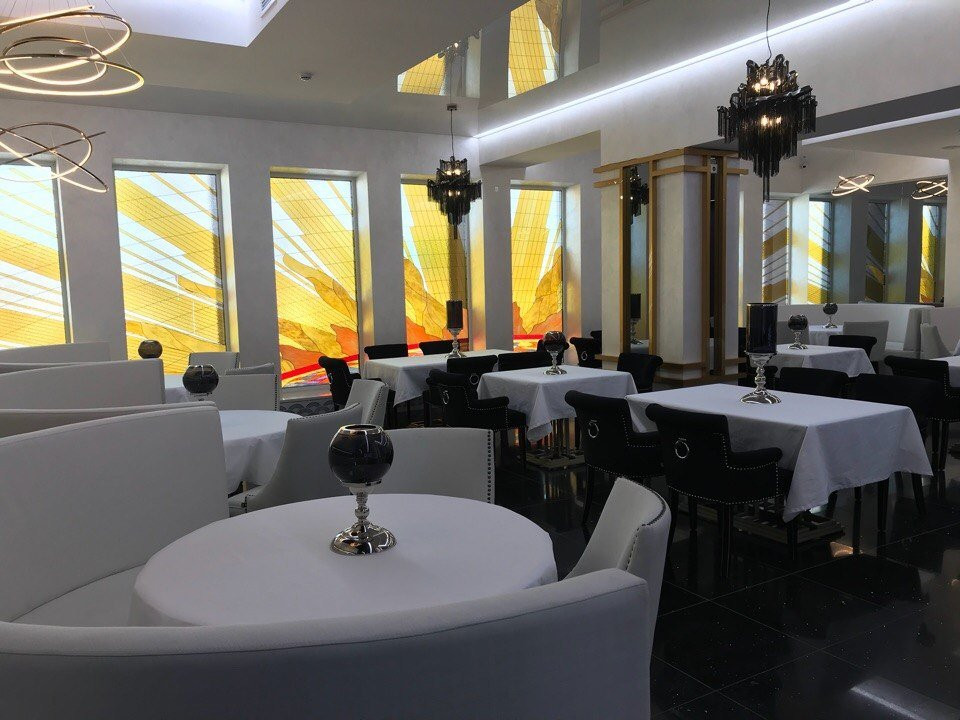 Penzyatka餐馆和美食-Restaurant Solntse i Luna