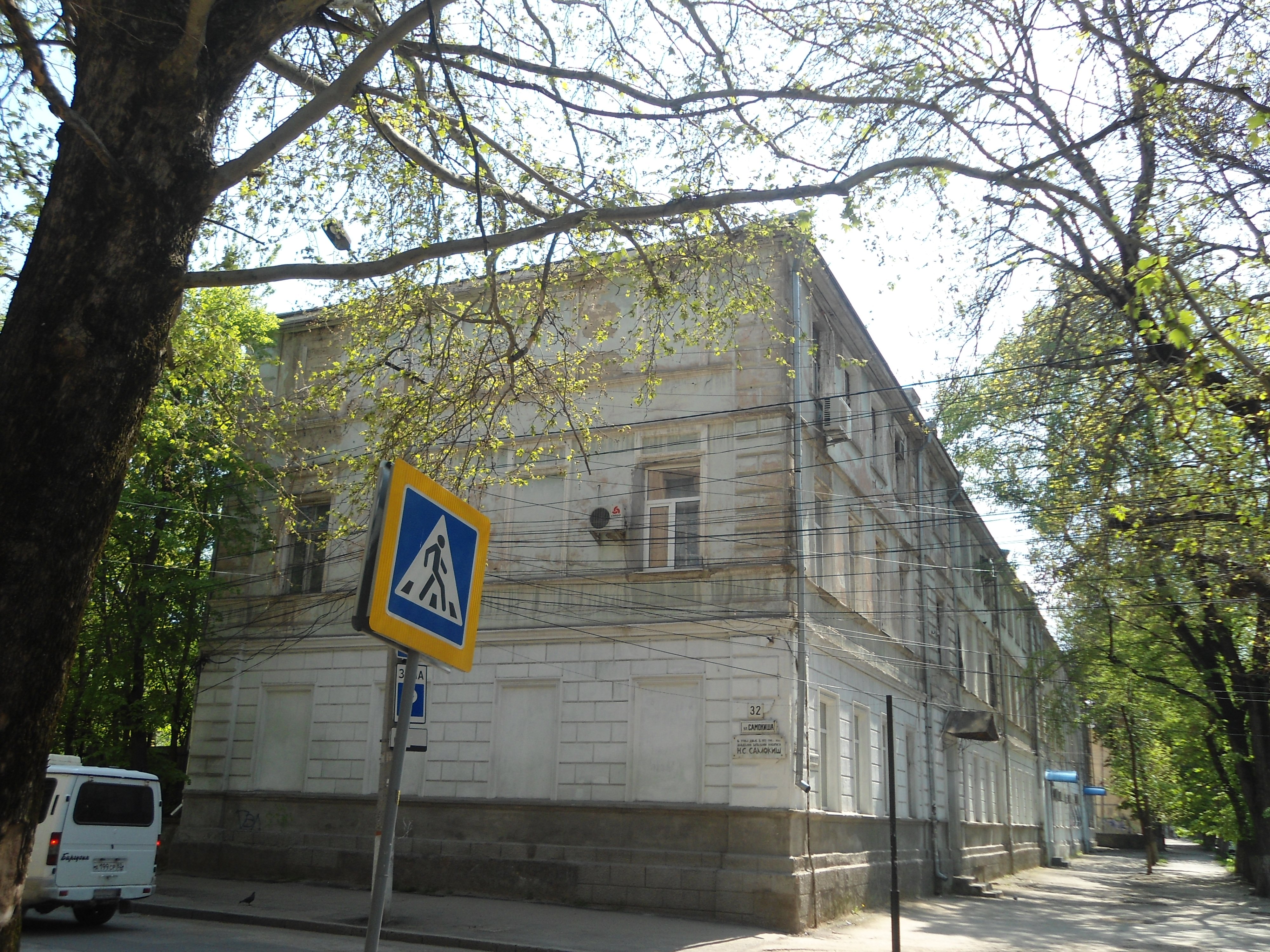 Hostel Kvartira 12-官方