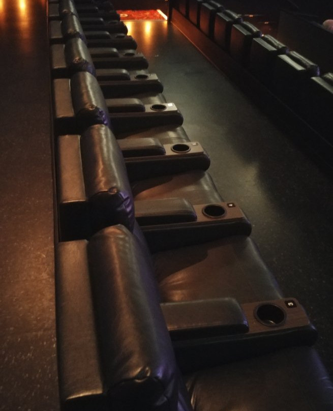 Cinemark 12-布拉夫顿必去景点