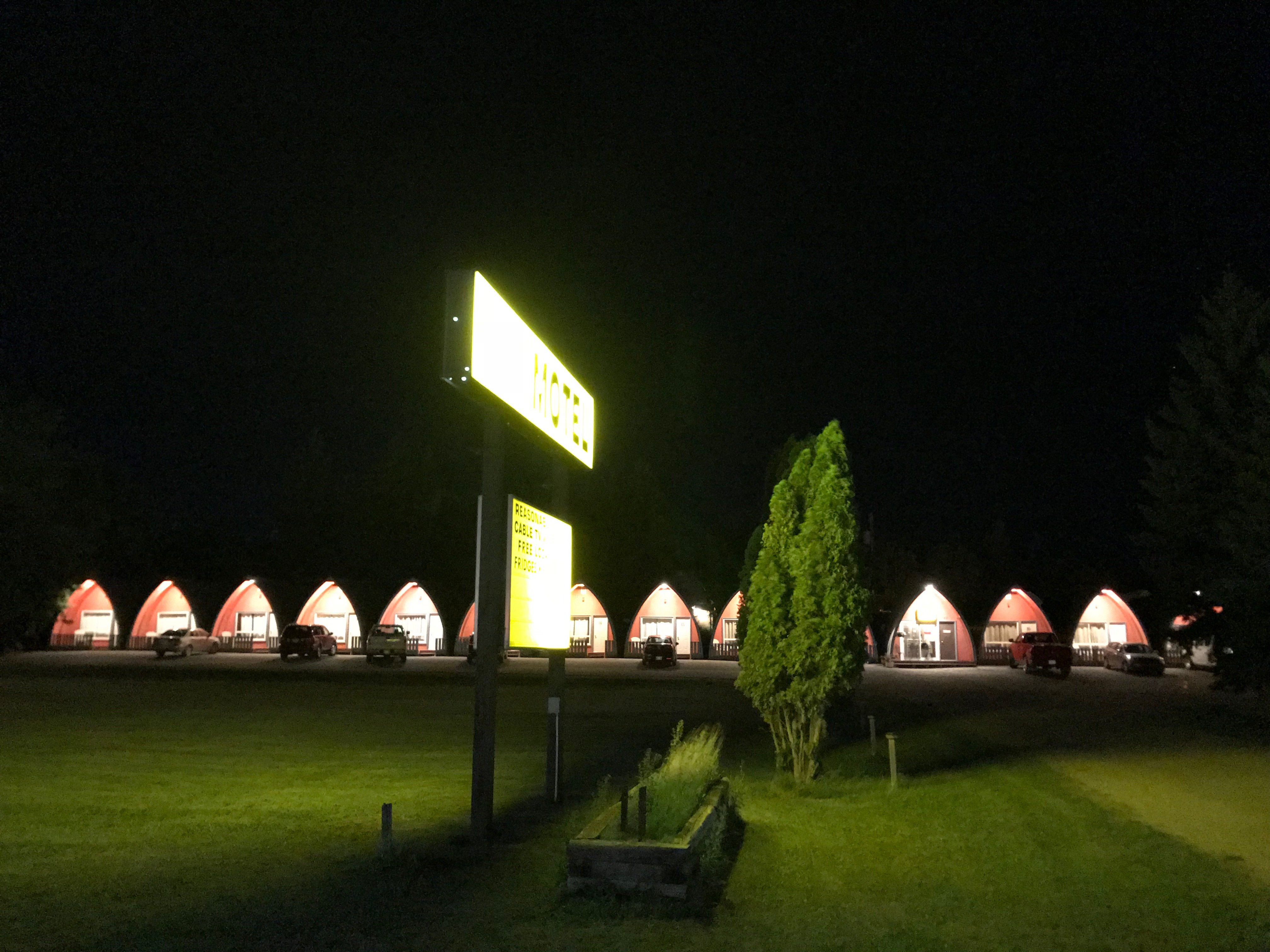 The Little Chalet Motel-官方
