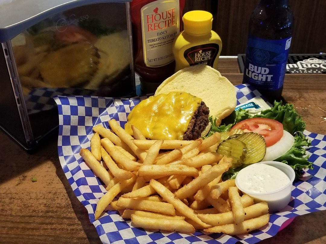 Biddle餐馆和美食-Big Sky Bar