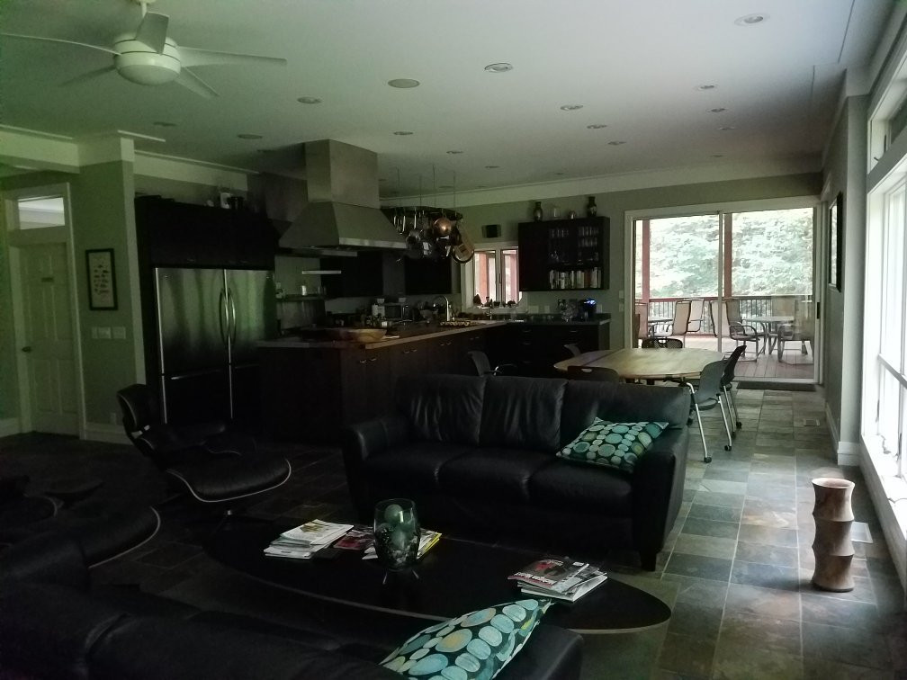 Pigeon Creek Inn主图