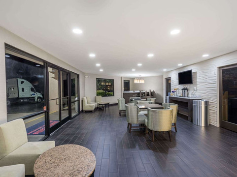 查塔努加瞭望山景戴斯酒店主图