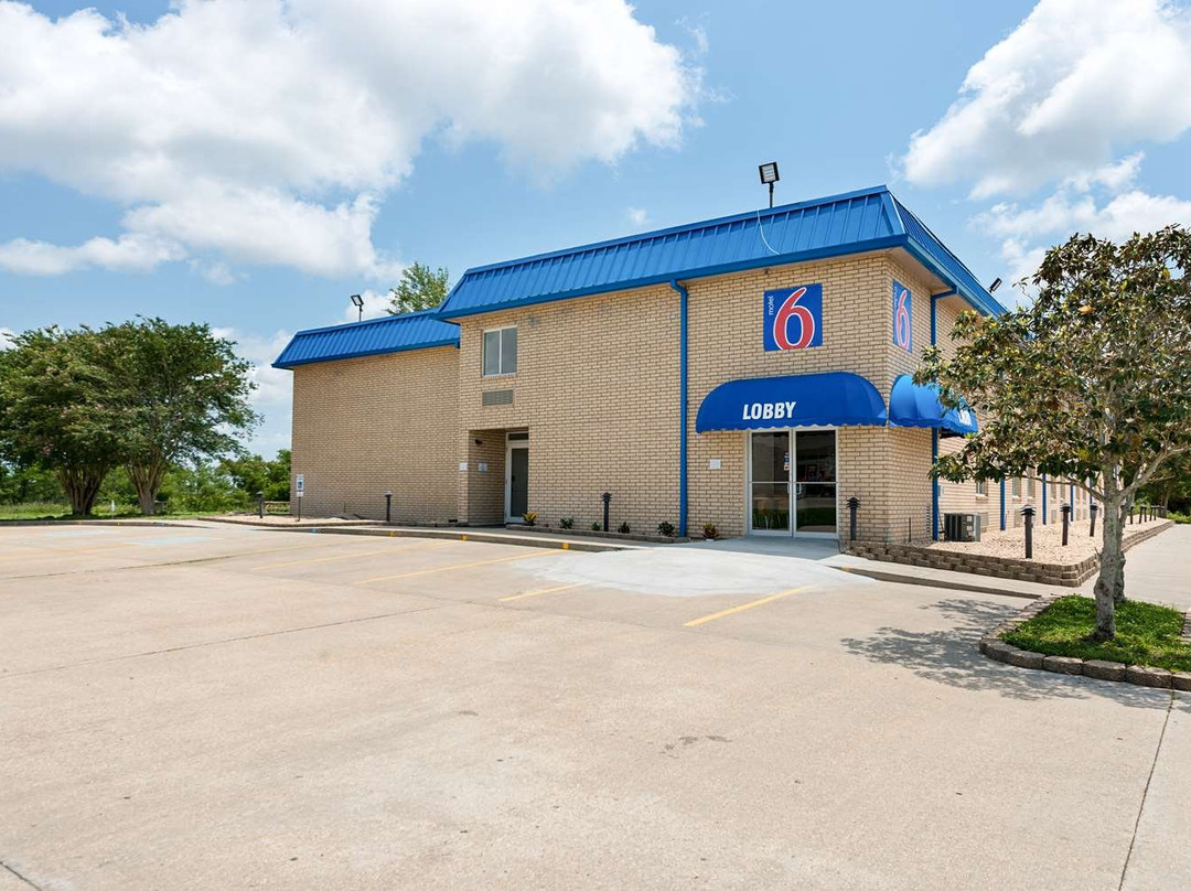 Motel 6 New Iberia, LA主图