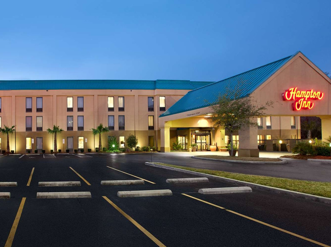 斯莱德尔希尔顿恒庭酒店主图