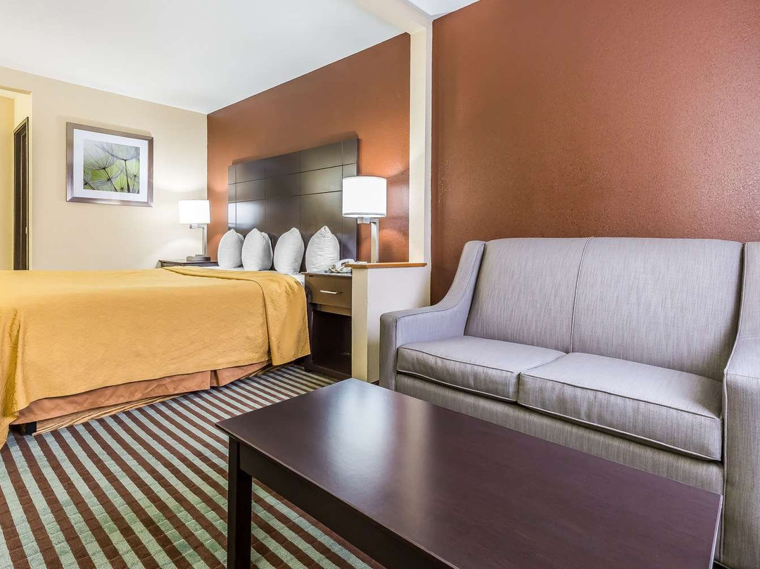 Quality Inn Mount Vernon At I-57 And I-64主图