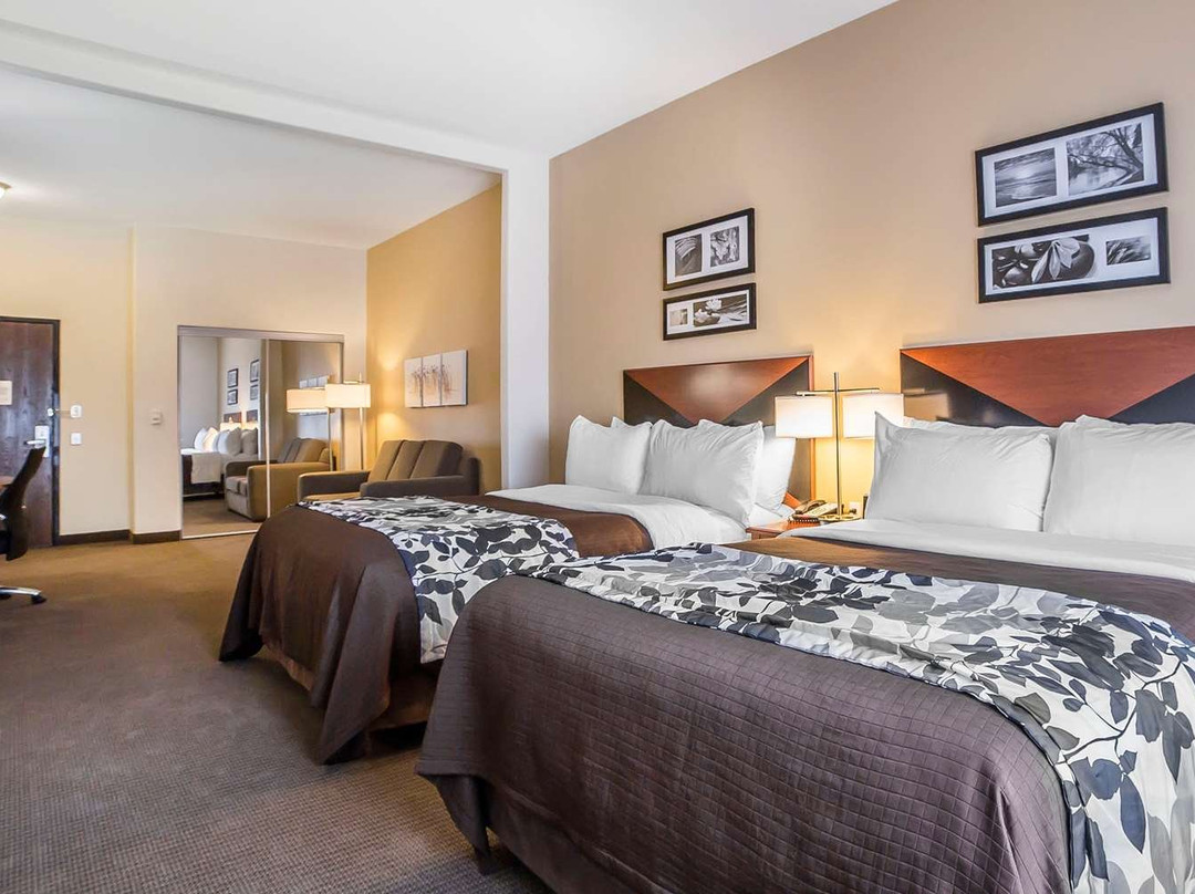 Sleep Inn & Suites主图