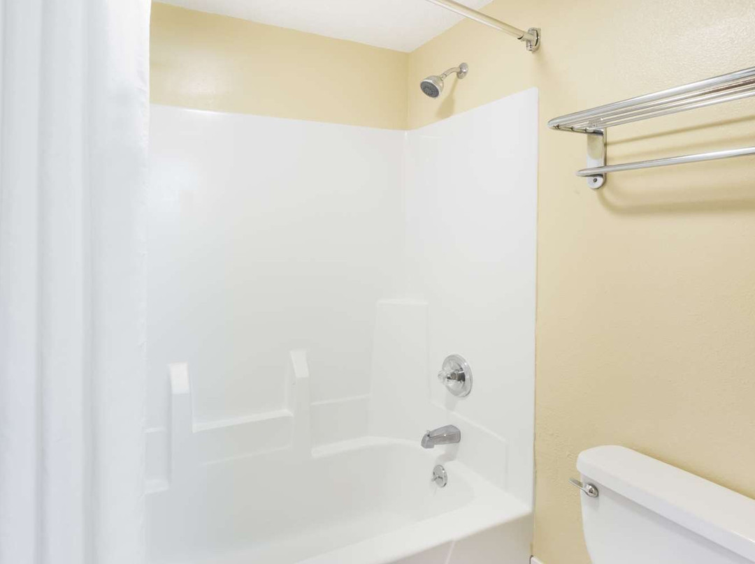 Super 8 by Wyndham Ottawa Starved Rock主图