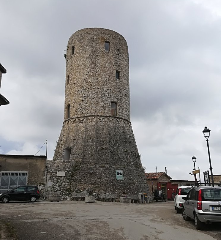 Torre Angioina景点图片
