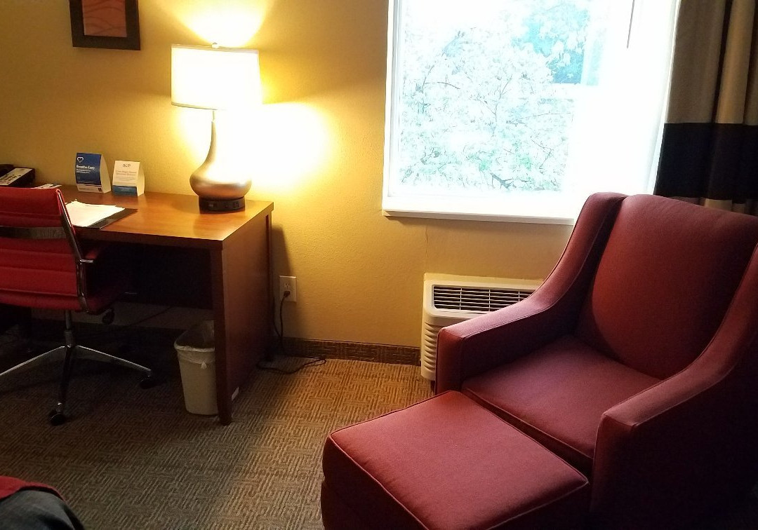 Comfort Inn Mayfield Heights Cleveland East主图