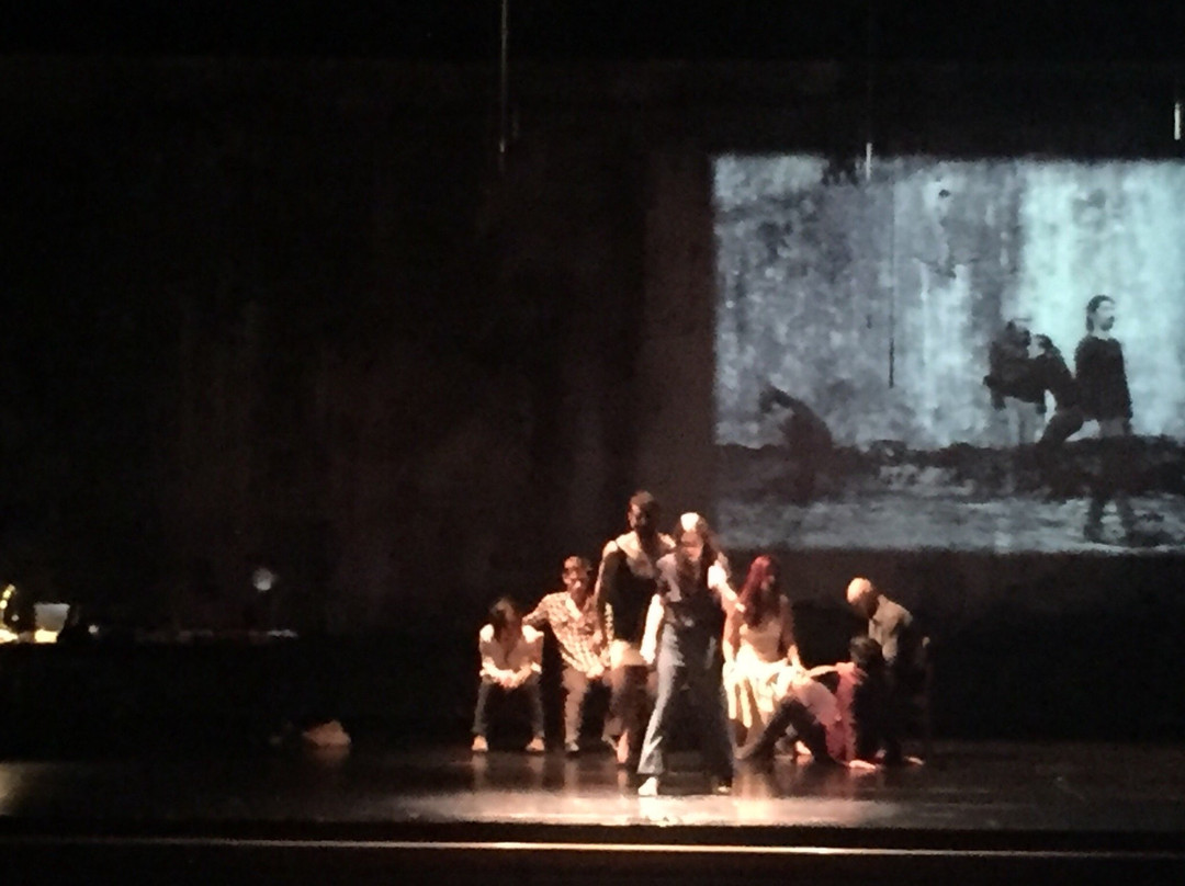 Teatro Jose Lucio da Silva-莱里亚必去景点
