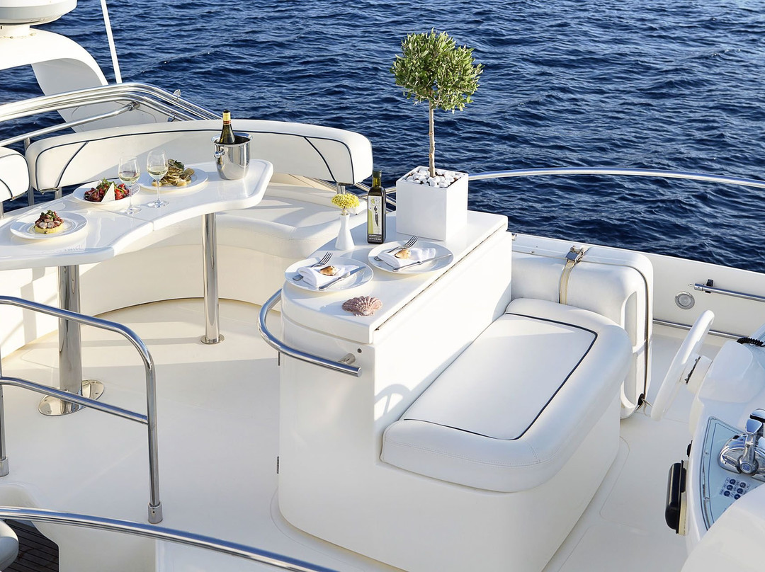 Allucansea-纳夫普利翁必去景点