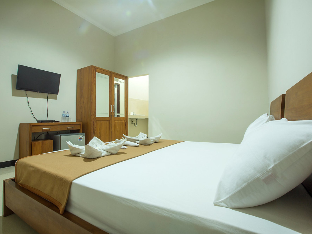 Ladiva Shore Hotel主图