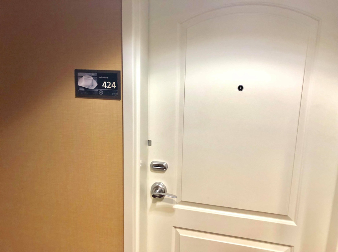 沃特敦希尔顿恒庭旅馆&套房酒店主图