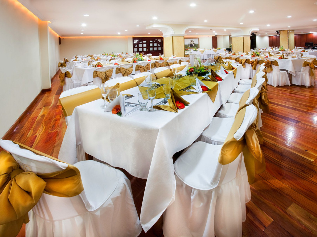 Hotel Fernando Plaza主图