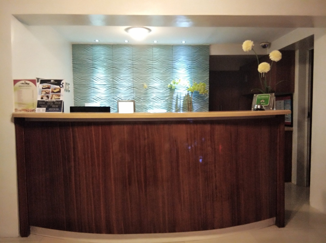 Calaguas Gateway Hotel主图