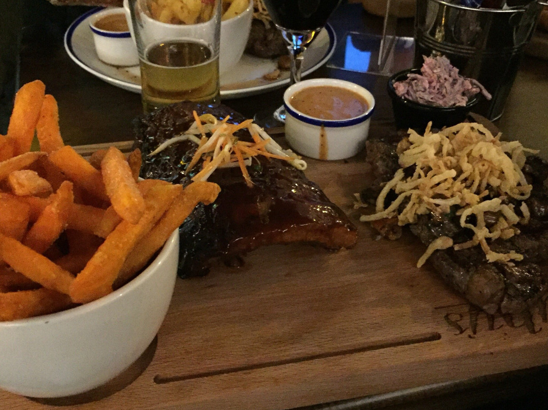 Ruby's Pizza & Grill Point Square