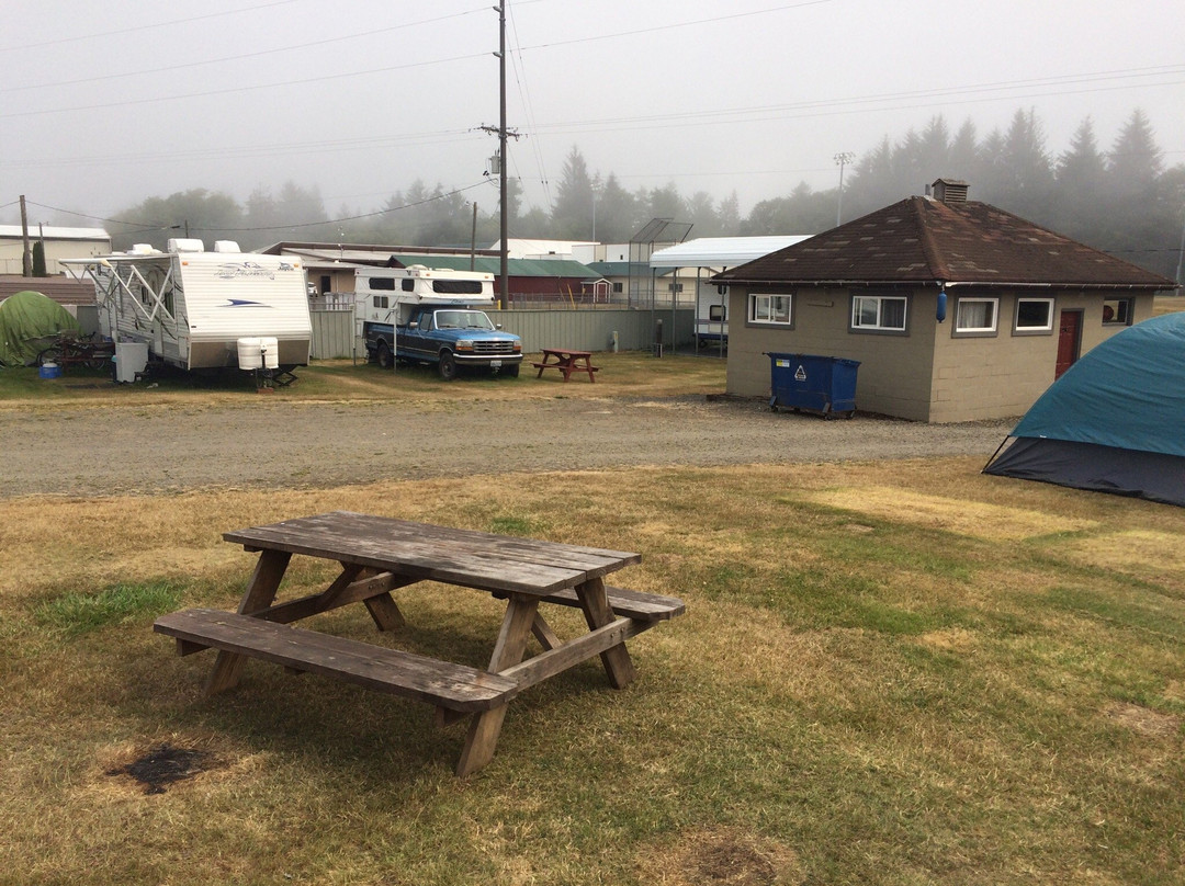 Sams Trailer and RV Park