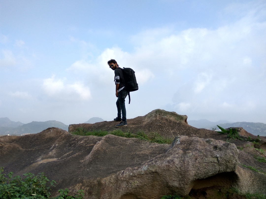 Mount Adventure Camp景点图片