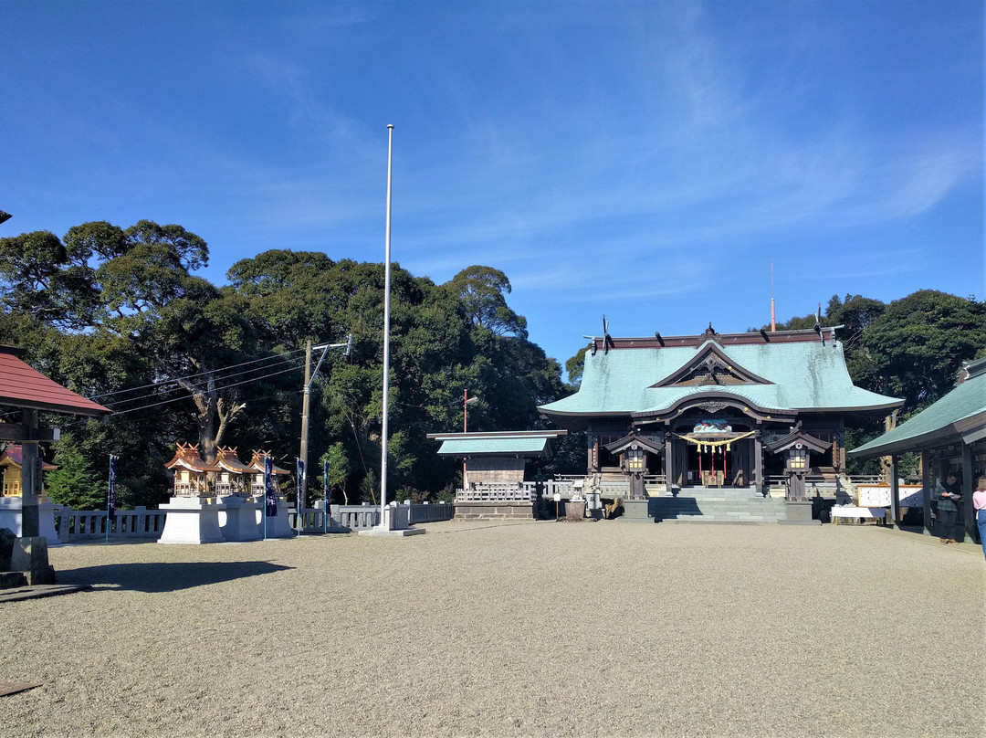 Kadogawa Shrine景点图片
