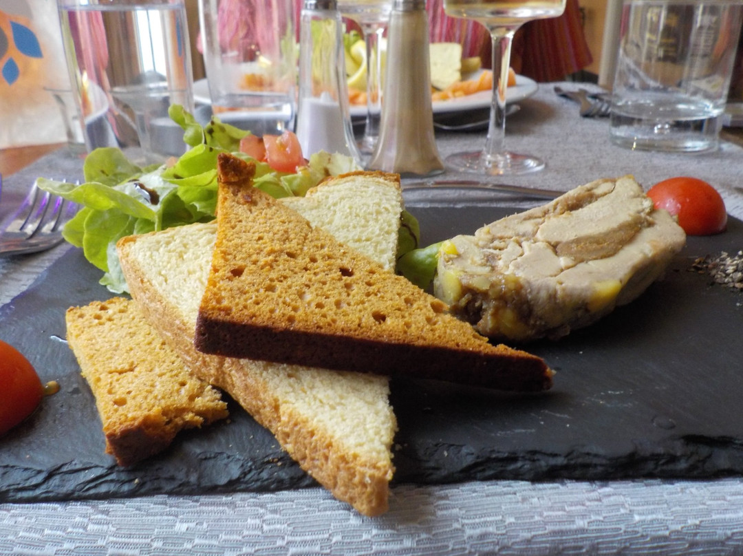 Les Cordeliers Hotel Restaurant主图