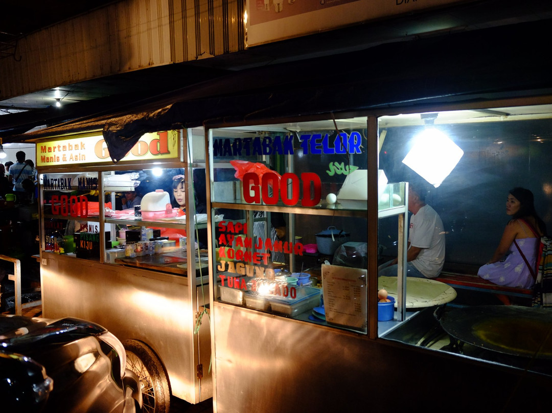 Cibadak Street Culinary-万隆必去景点