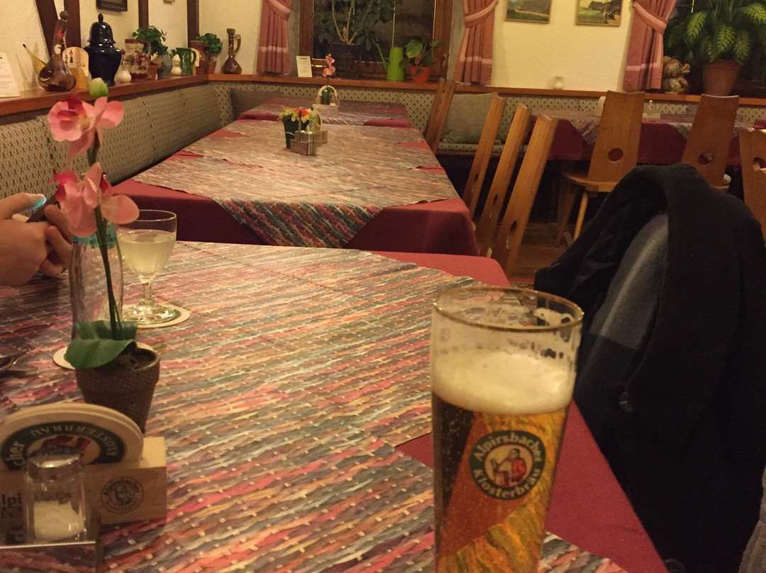 Elzach-Oberprechtal餐馆和美食-Gasthof Krone