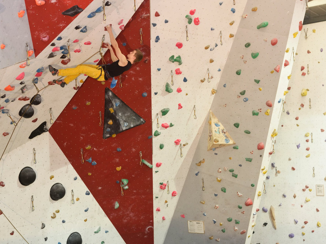 Indy Climbing Wall景点图片