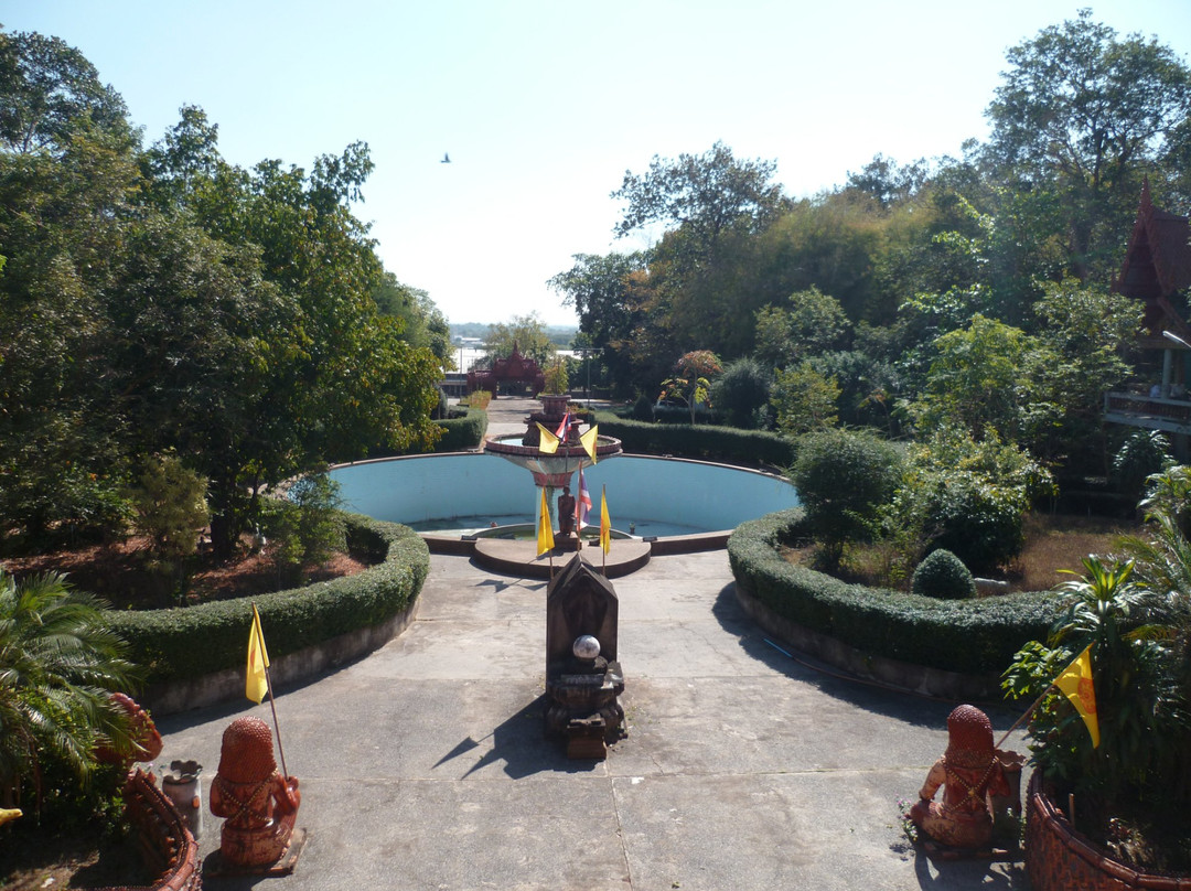 Wat Phu Khao Kaew景点图片