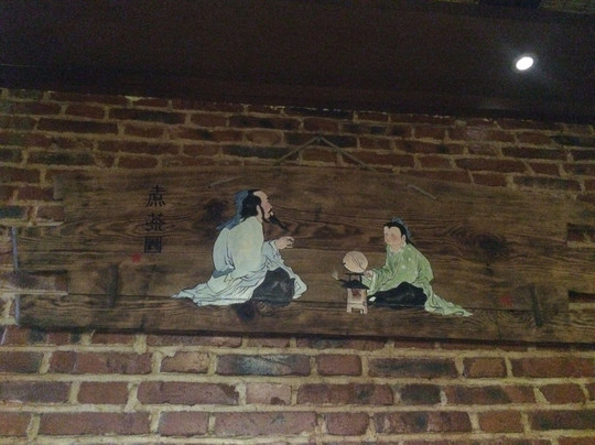 束河燕巢客栈主图