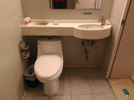 汉庭优佳上海虹桥枢纽火车站酒店主图