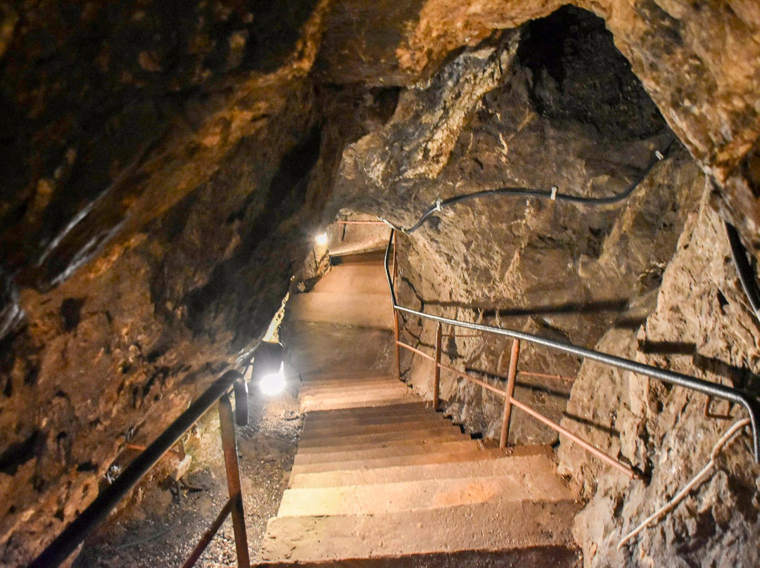 Tropfsteinhöhle Kittelsthal-Ruhla必去景点