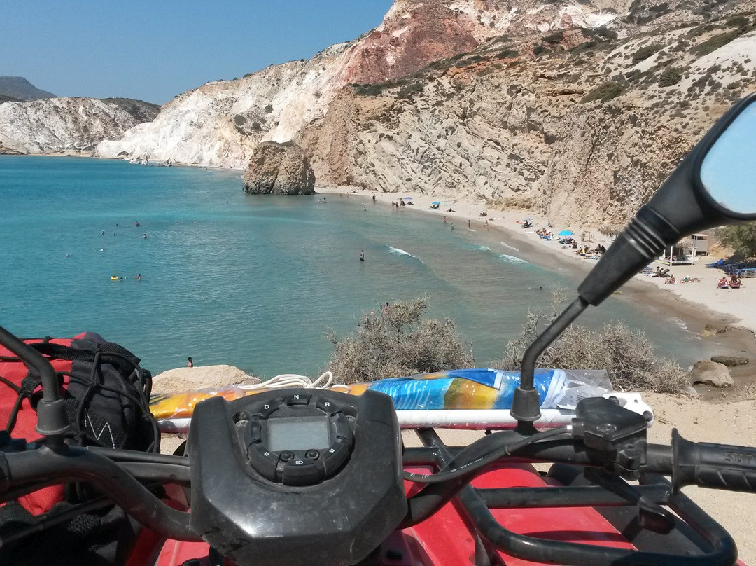 Nicki motors - Motorbike Rentals-米洛斯岛必去景点