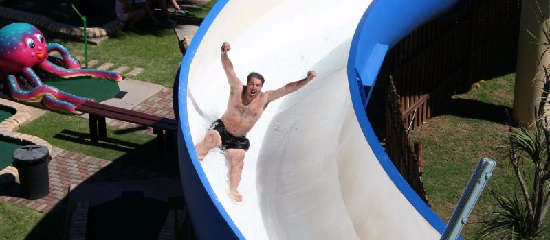 Dolphin Beach Entertainment - JBay Waterpark-杰佛瑞湾必去景点