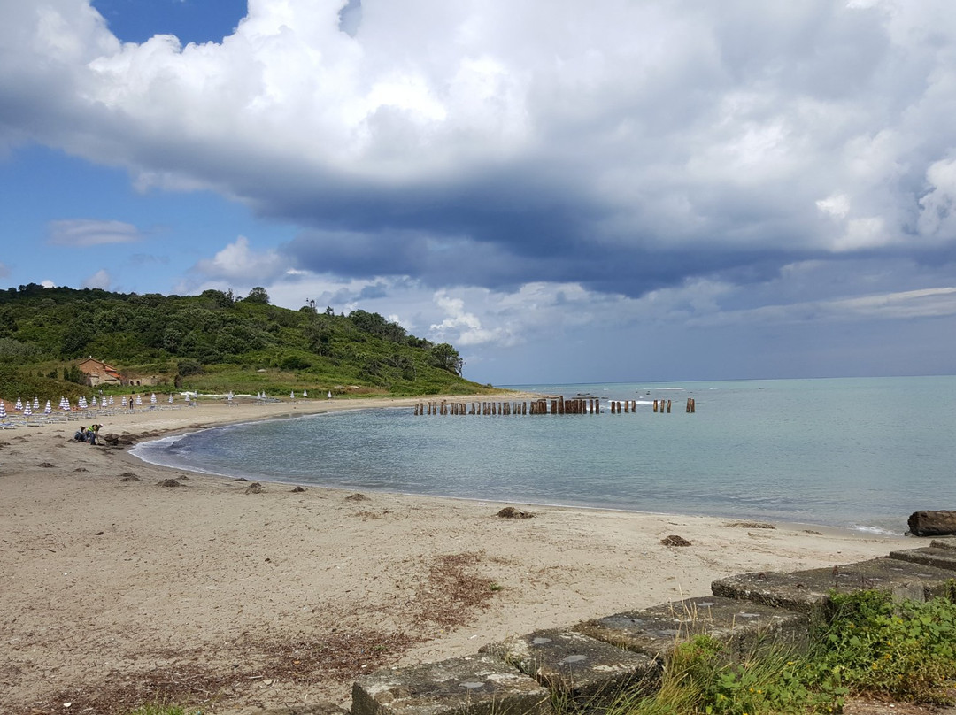 LivingAlbania-杜勒斯必去景点