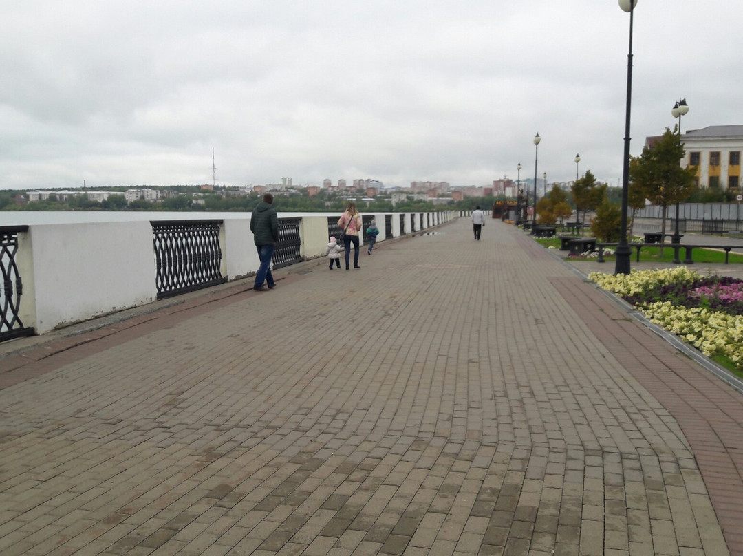 Zodchego Dudina Embankment-伊热夫斯克必去景点