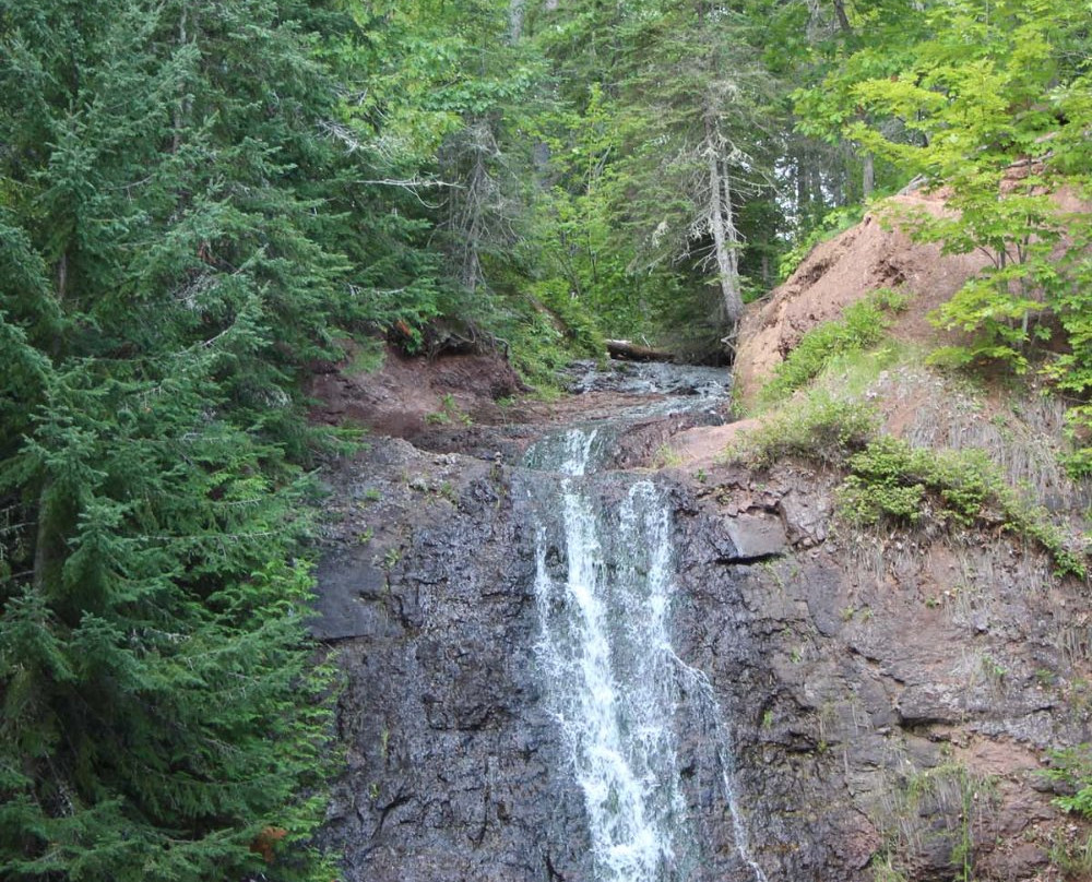 Haven Waterfalls and Park-Lac La Belle必去景点